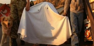 Le fantôme DIY, un déguisement approuvé par E.T.